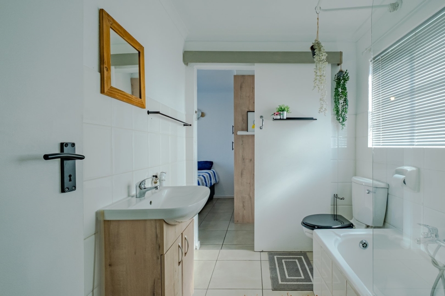 2 Bedroom Property for Sale in Hermanus Beach Club Western Cape